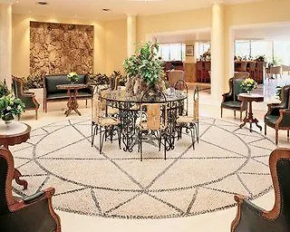 Metropolitan Capsis Club Hotell